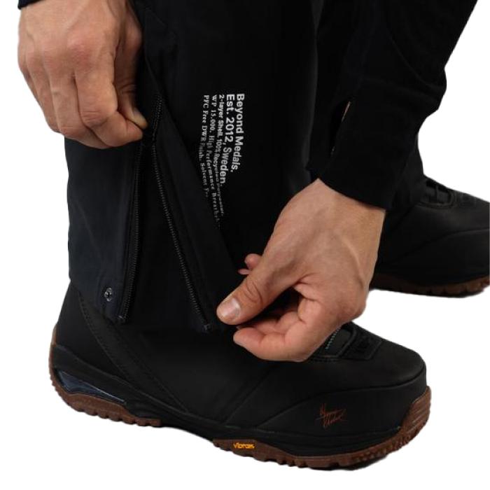 日本正規品 スノーボード ウェア パンツ ビヨンドメダルズ BEYOND