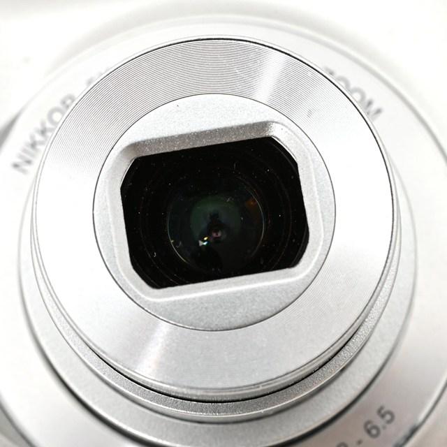 良品＞ Nikon COOLPIX L26 シルバー｜動作良好・フラッシュOK｜外観