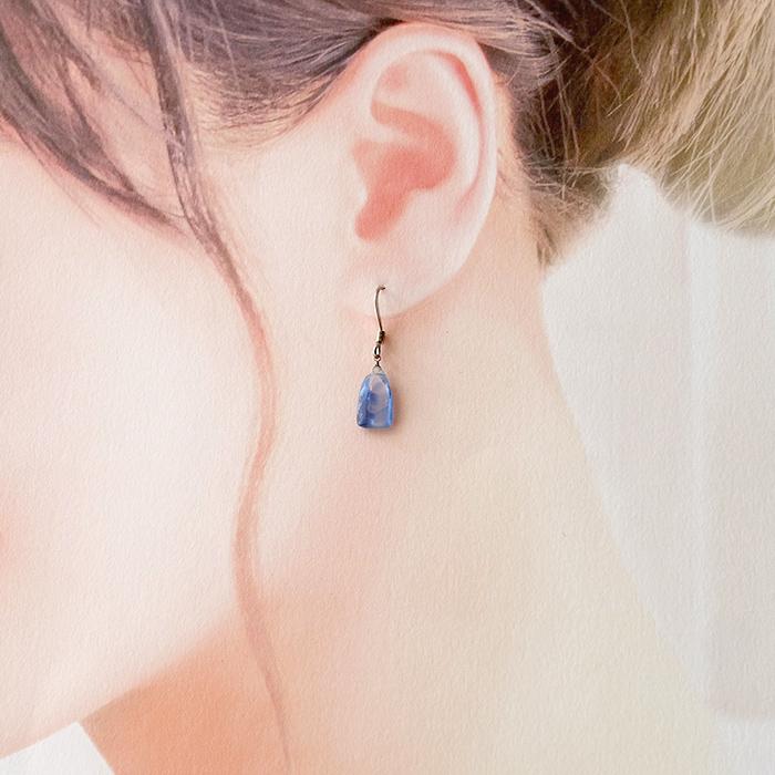 CL【Rtav】特価 タンザナイト.マラカイト チェーンフックピアス 2点