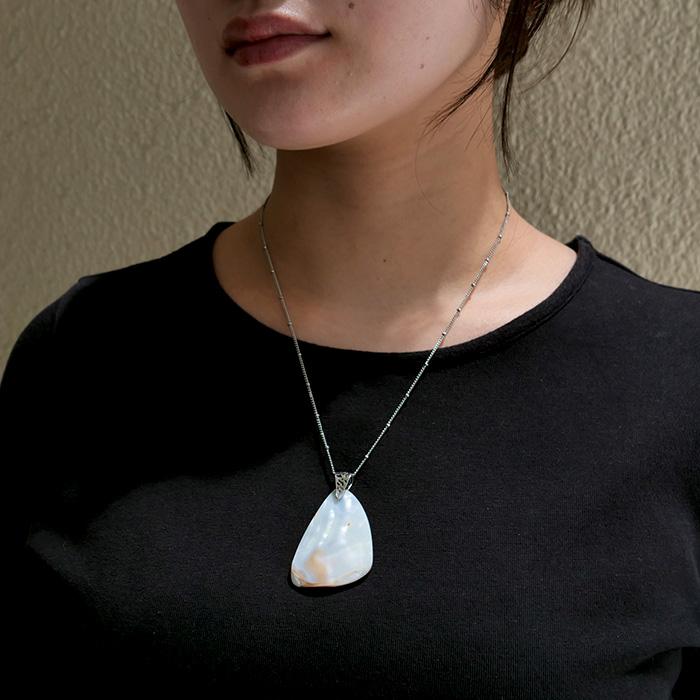 貝殻 ペンダントトップ 真鍮製 ゴールド シルバー シェル 天然石