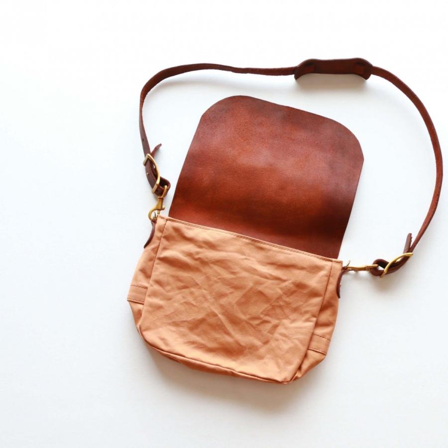 vasco（ヴァスコ） キャンバス×レザー メールバッグ スモール 刻印ナシ