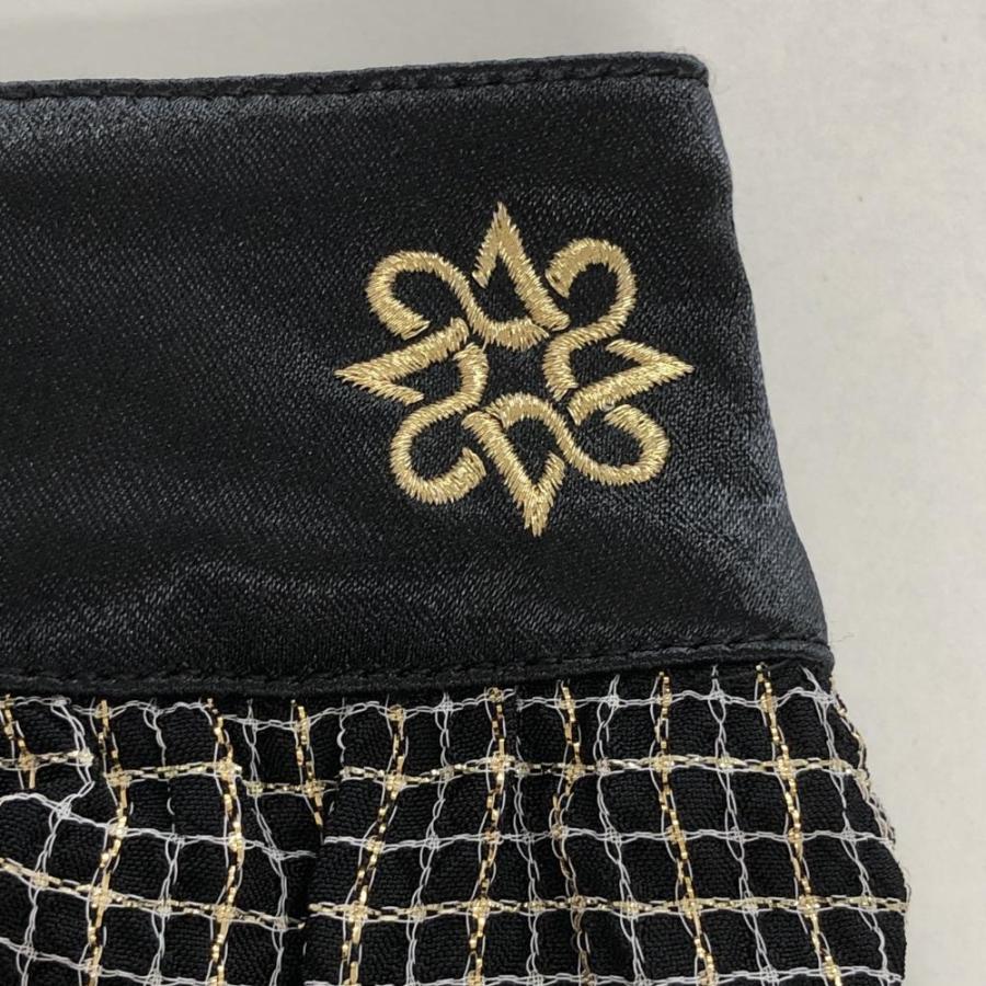 St ANDREWS セントアンドリュース スカート 黒×ゴールド チェック 3段