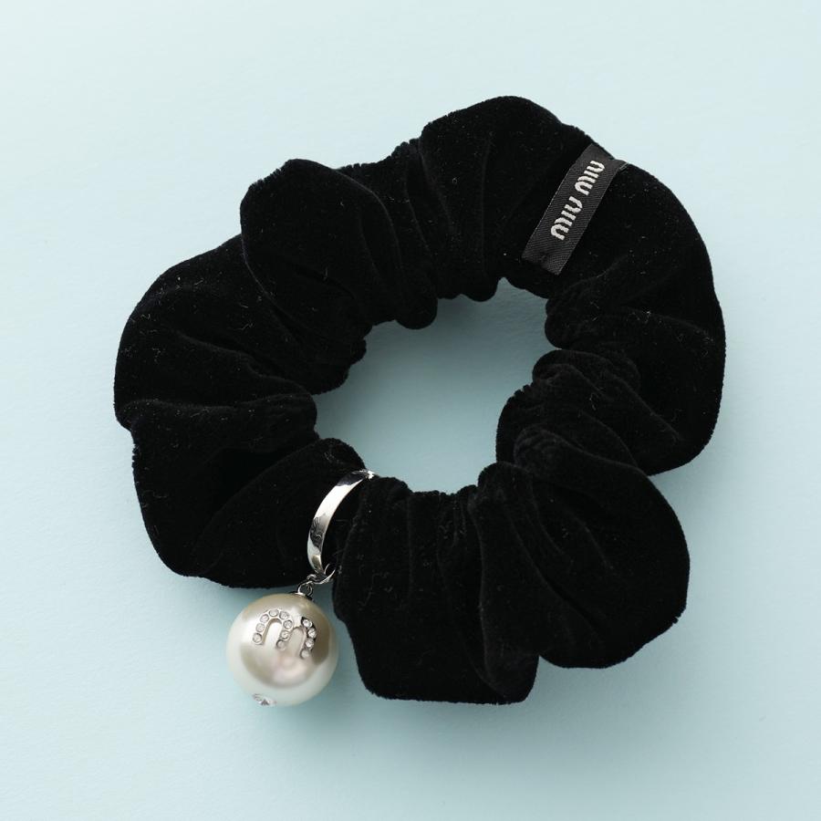 miu miu（ミュウミュウ） シュシュ 5IF063 2F4L レディース ベルベット