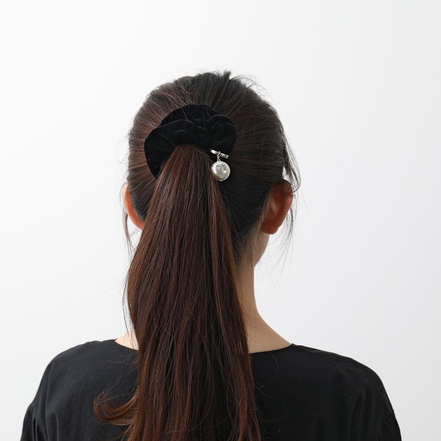 miu miu（ミュウミュウ） シュシュ 5IF063 2F4L レディース ベルベット
