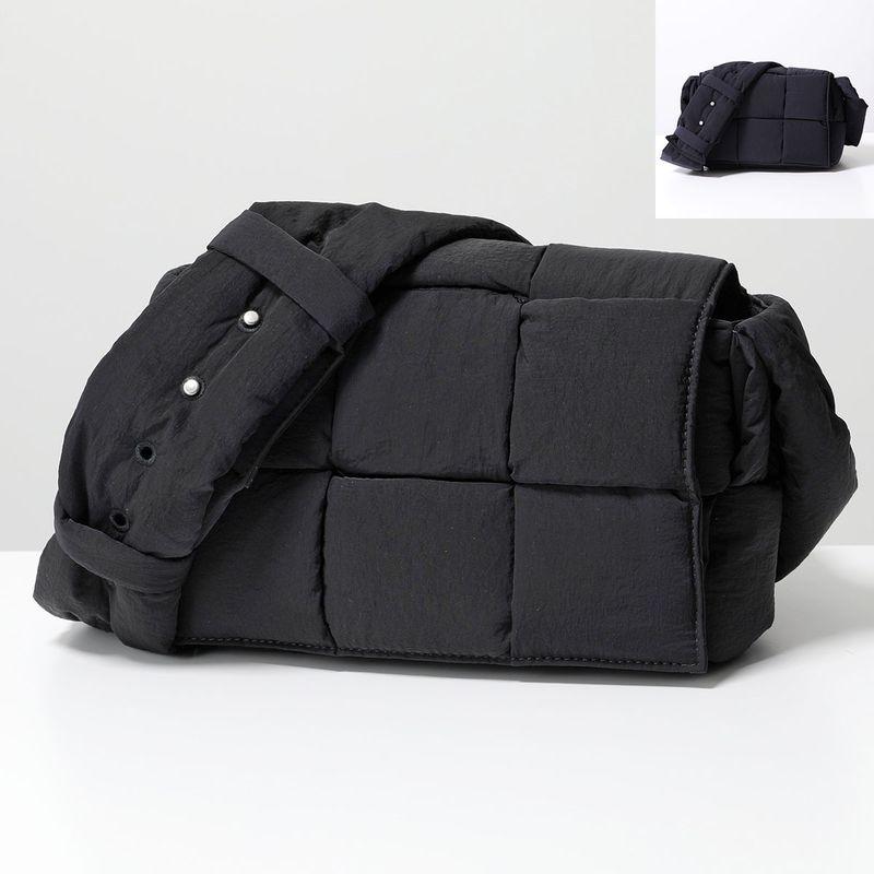 BOTTEGA VENETA（ボッテガ・ヴェネタ） ショルダーバッグ パデッド