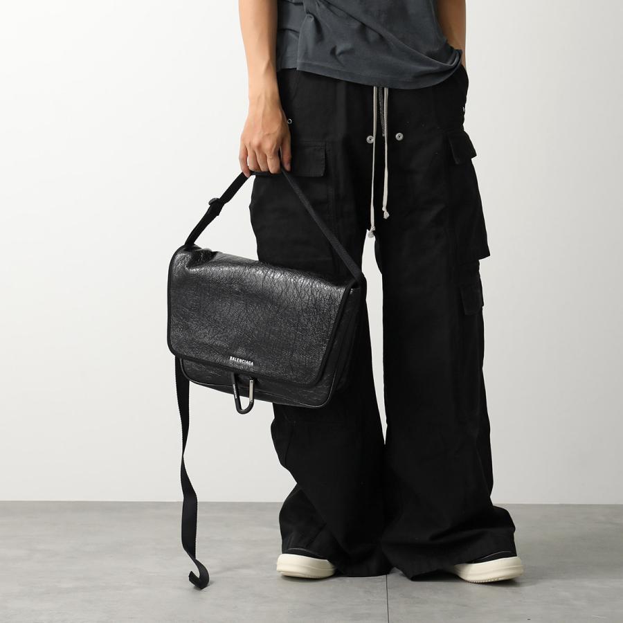 BALENCIAGA（バレンシアガ） ショルダーバッグ EXPLORER FLAP MES M
