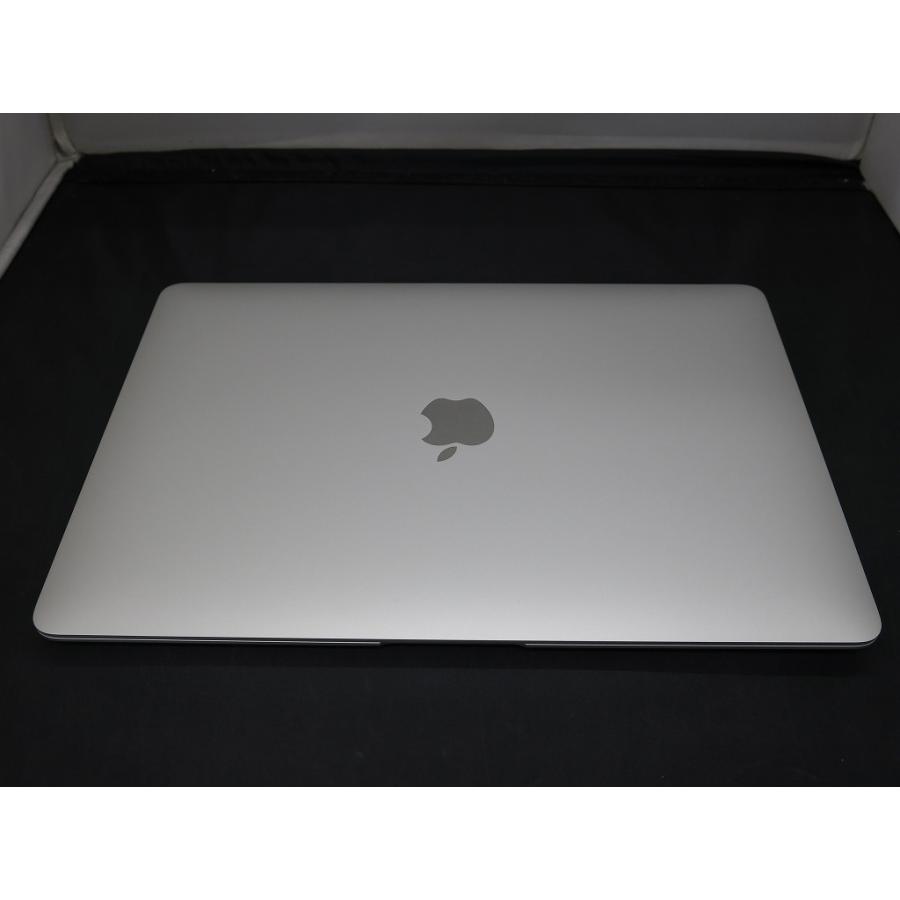 アップル Apple MacBook Air Retina 1600/13.3 MVFK2J/A Silver Mid