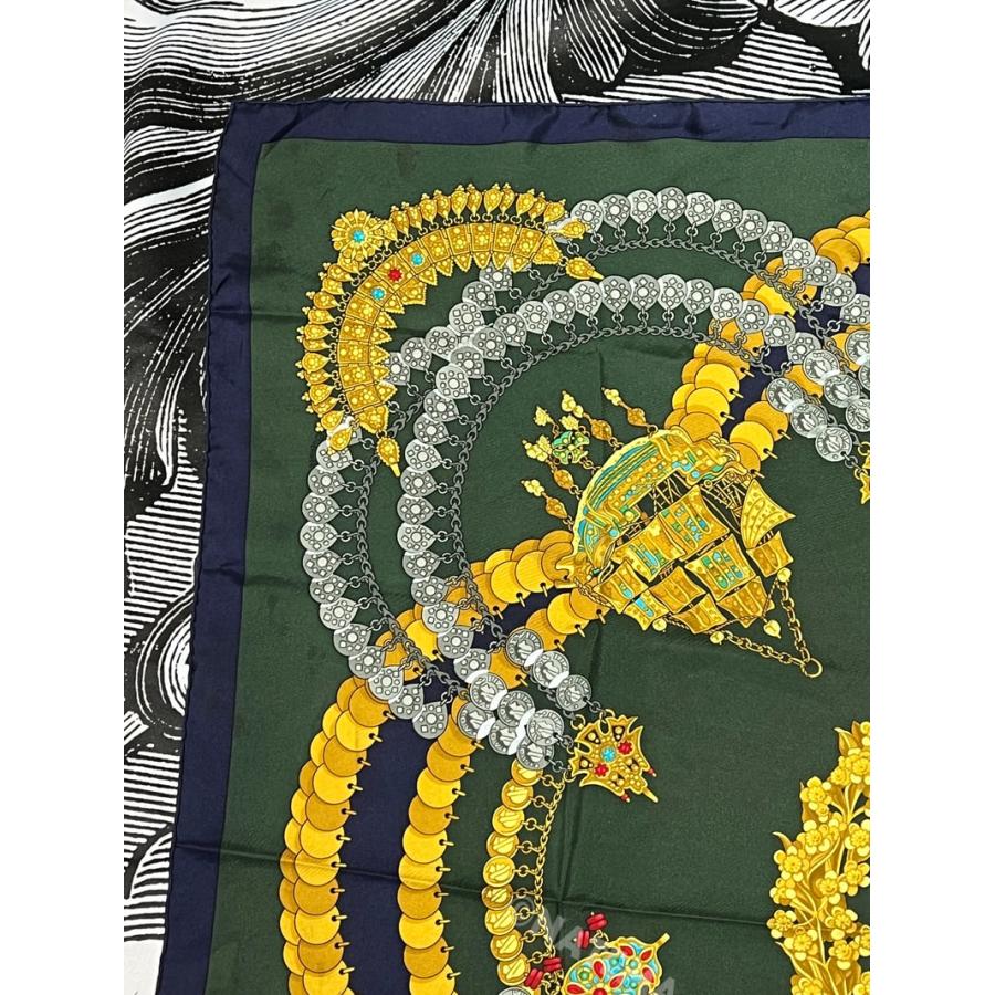 HERMES（エルメス） 中古 スカーフ 90 カレ HERMES KOSMIMA 宇宙 緑