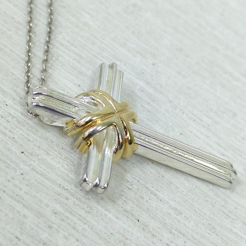 TIFFANY&Co.（ティファニー） Tiffany クロス ネックレス シルバー925