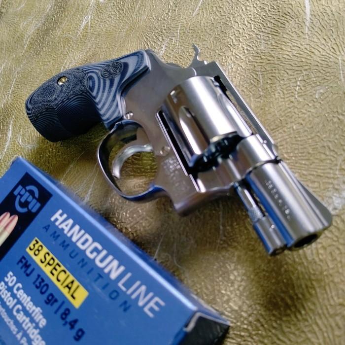 アルタモント S&W Jフレーム用 G10製グリップ スティップルチェッカー