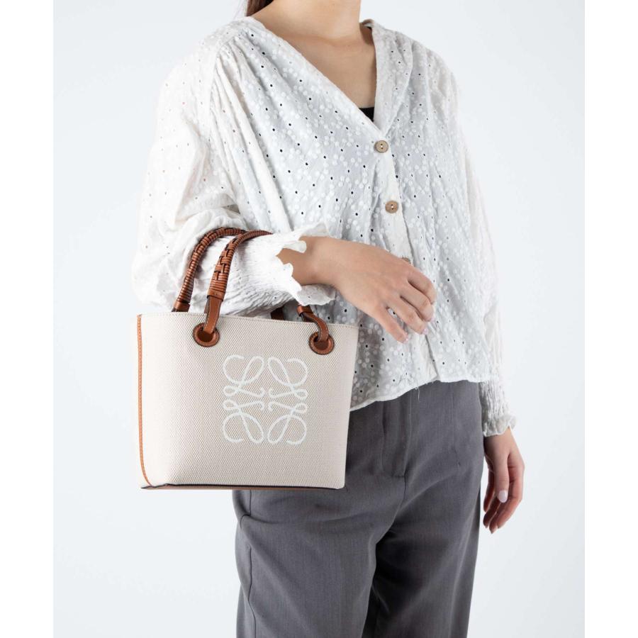 LOEWE（ロエベ） LOEWE A717S74X01 ショルダーバッグ ANAGRAM TOTE