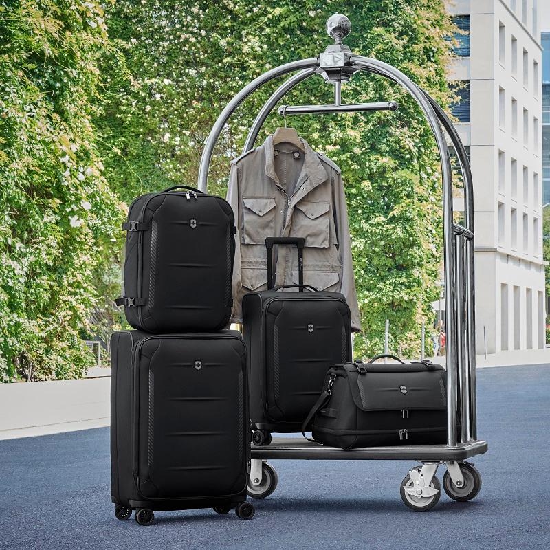 VICTORINOX（ビクトリノックス） 公式 クロスライト ダッフル ブラック