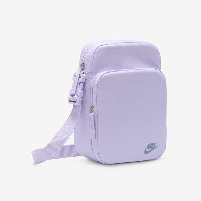 NIKE（ナイキ） ショルダーバッグ 4L メンズ レディース かばん