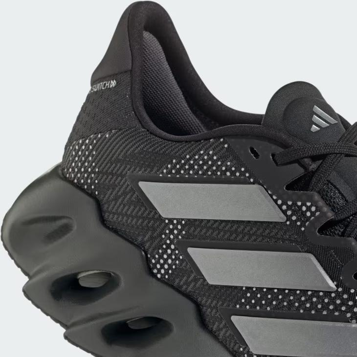 adidas（アディダス） ランニングシューズ メンズ スイッチ FWD 2 M