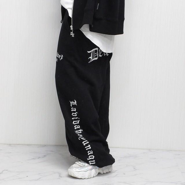 Dealivez Black Letter ALL刺繍 HIPロゴ 立体カーゴポケット付 Wide