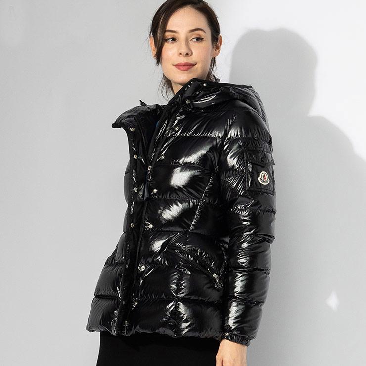 MONCLER（モンクレール） フード付き ショートダウンジャケット