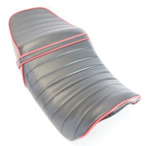 CB400SF NC39 NC42 チョビ三段シート 黒 金パイピング 全年式共用 加工