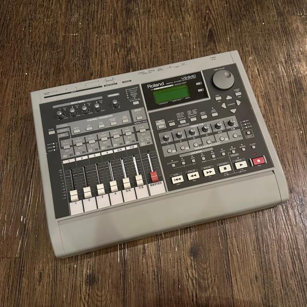 ローランド（Roland） Roland VS-840 Digital Studio Workstation
