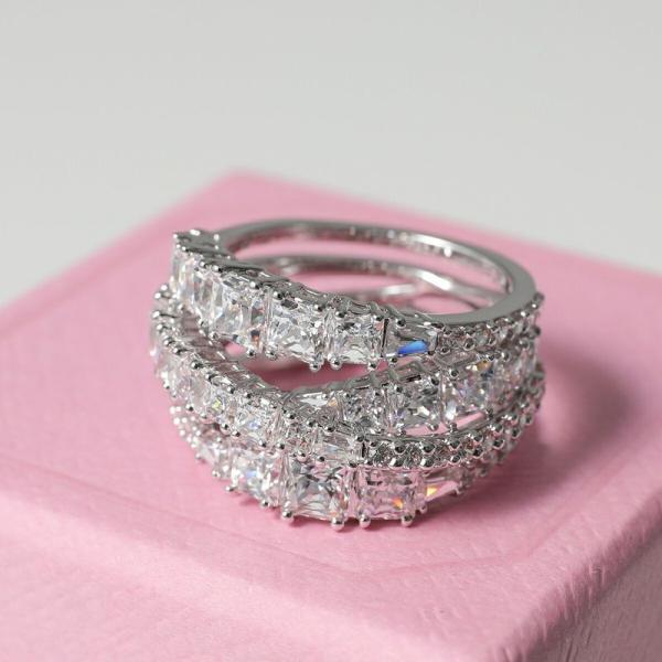 SWAROVSKI（スワロフスキー） リング Hyperbola ハイパーボラ 5584650