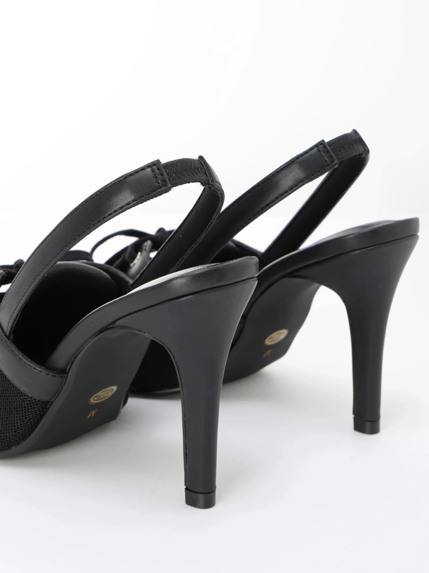 LIP SERVICE（リップサービス）｜ ポインテッドスニーカーミュール