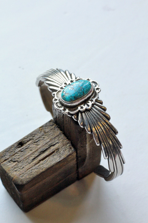 Mt.hill」 マウントヒル サンバーストバングル ミディアム ターコイズ