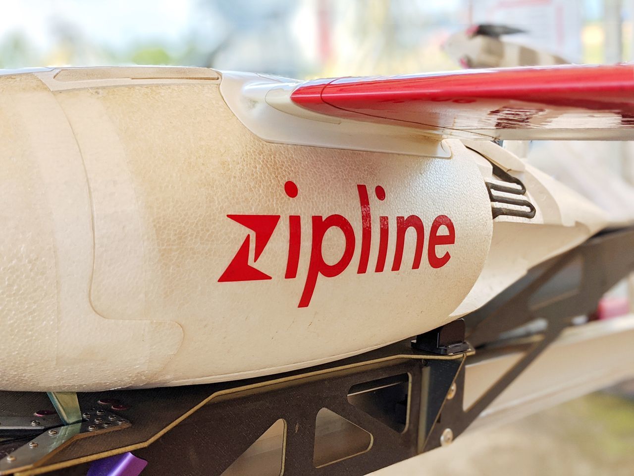 ドローンで病院に“血液”届ける救命ベンチャー「Zipline」--日本から