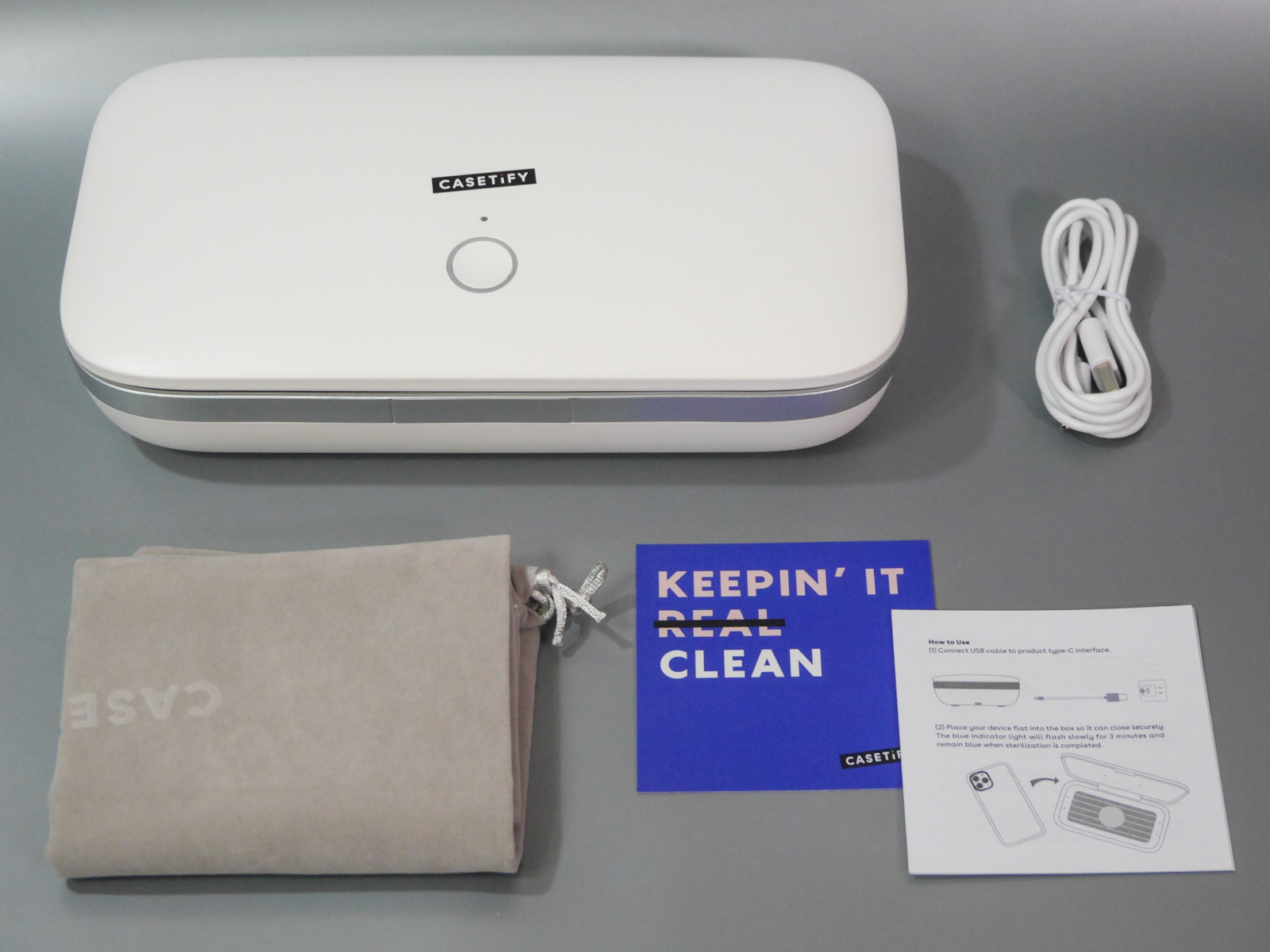 スマホの除菌と充電が同時にできる「スマホ用UVサニタイザー」--コロナ