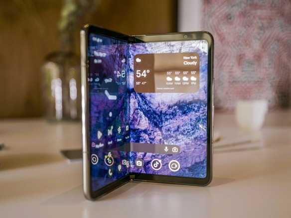 25万円超えのグーグル製折りたたみスマホ「Pixel Fold」--サムスン製と
