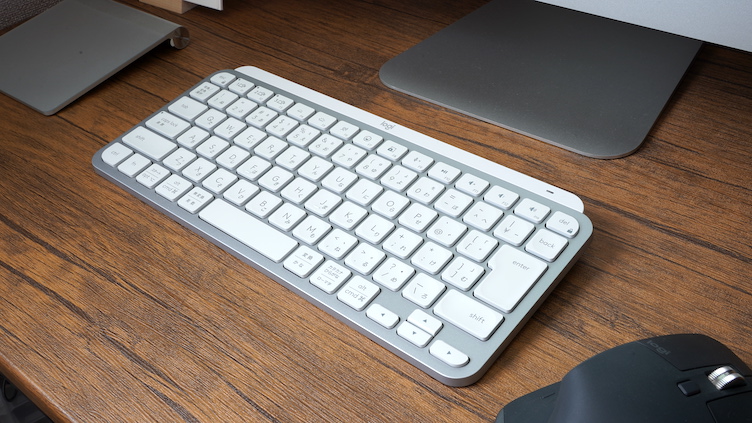 Logicool MX Keys Mini レビュー：テンキーレスで打鍵感が心地良い70
