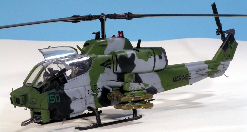 Italeri 1/48 Bell AH-1W Supercobra | Jon's Models