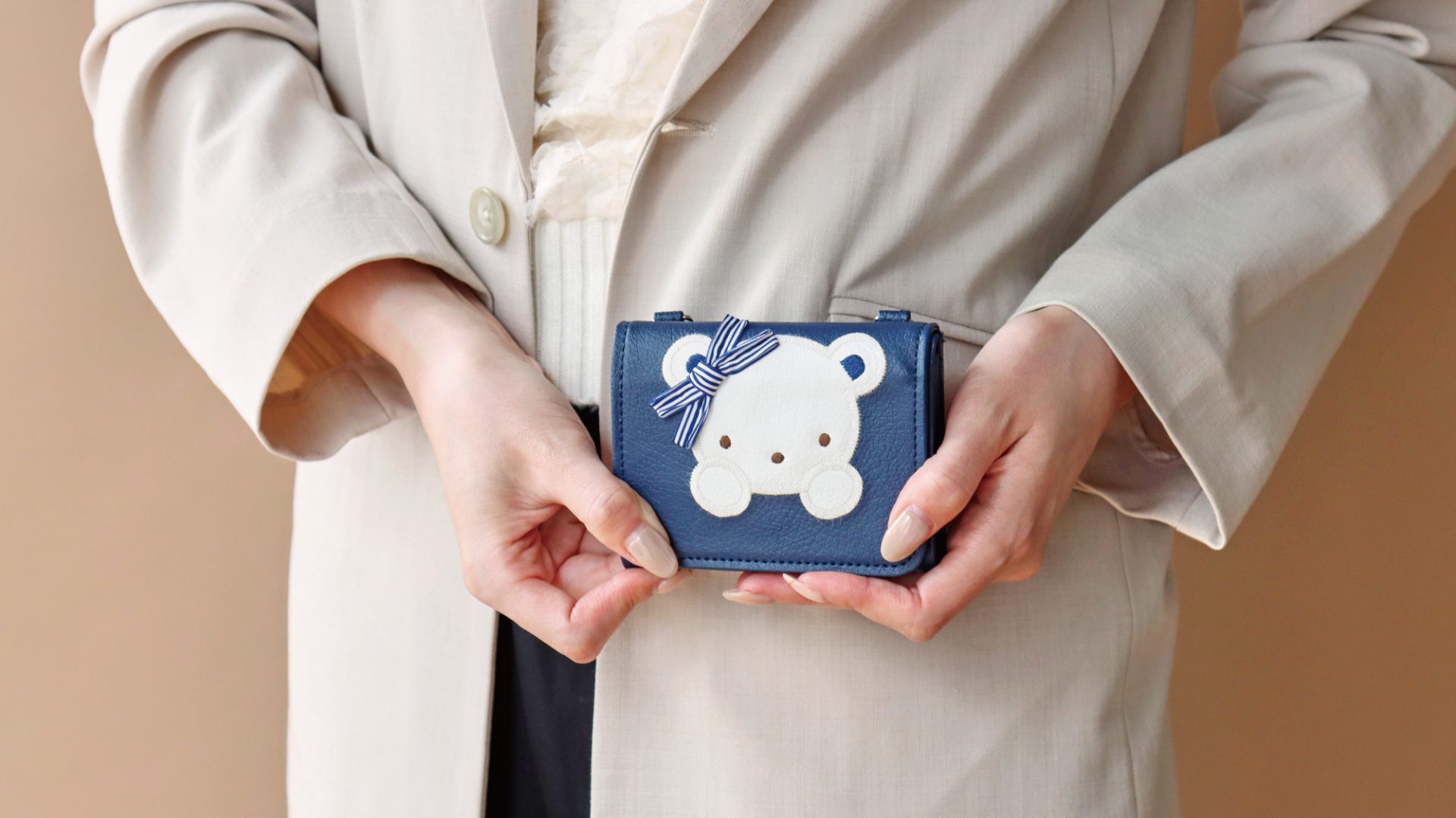 ファミリア 受注販売のカスタマイズウォレット！ 色3種＆サイズ2種 内