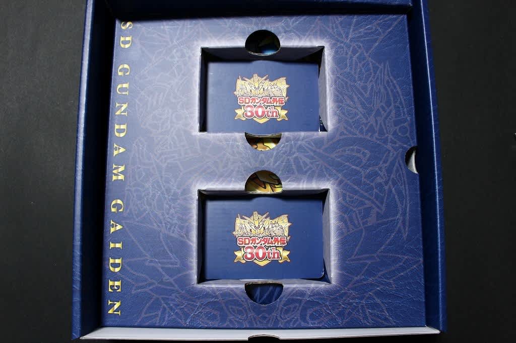 SDガンダム外伝 横井画伯プレミアムセレクションカード&アート