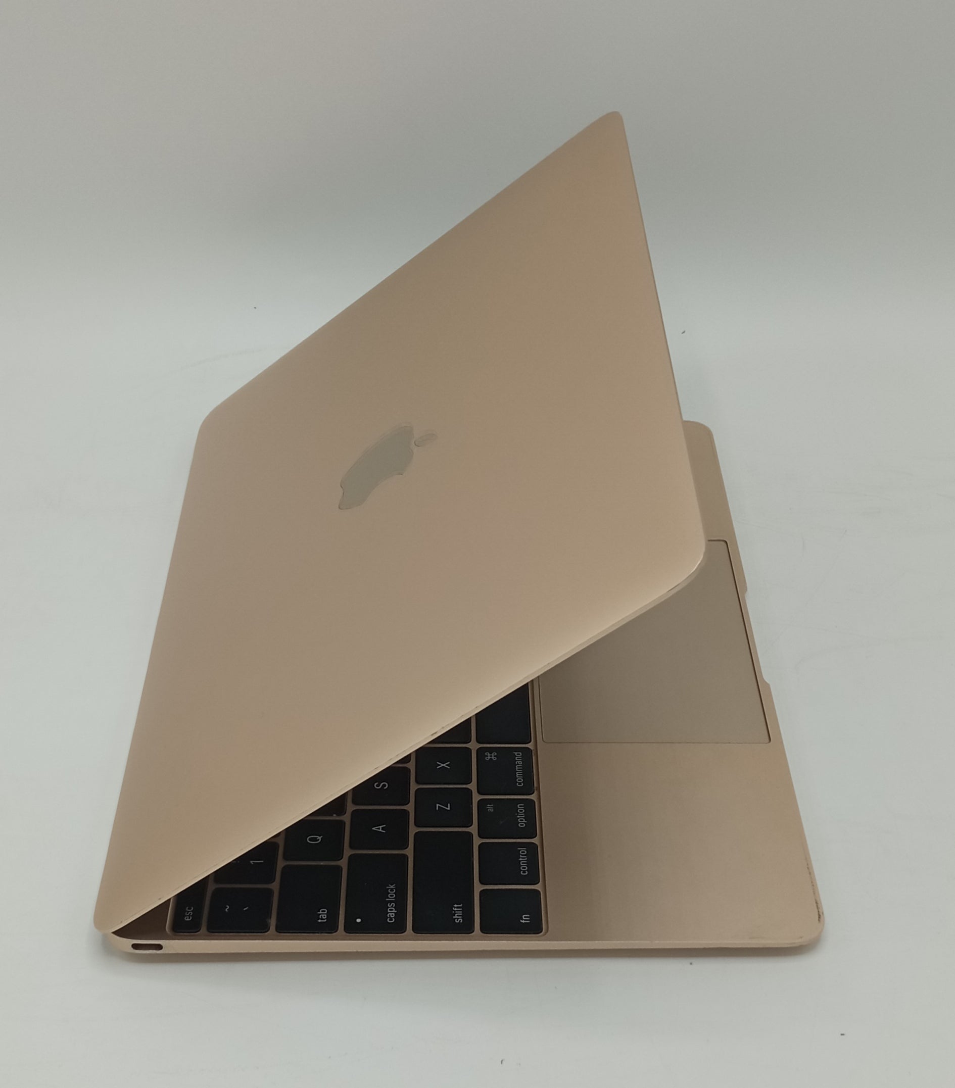 MacBook 2015 | Retina | 12 Inches | Intel Core M 1.1 GHz Processor
