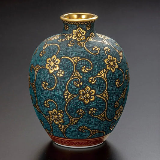 Kutani Flower Vase|(less than 18cm) |Trditional Japanese Pottery