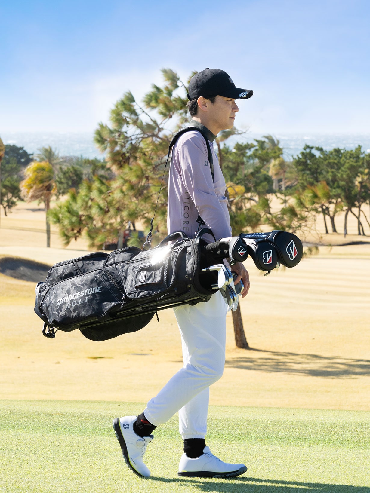 ゼロ・スパイク バイター ライト(24.5cm WO（白/オレンジ）): ギア