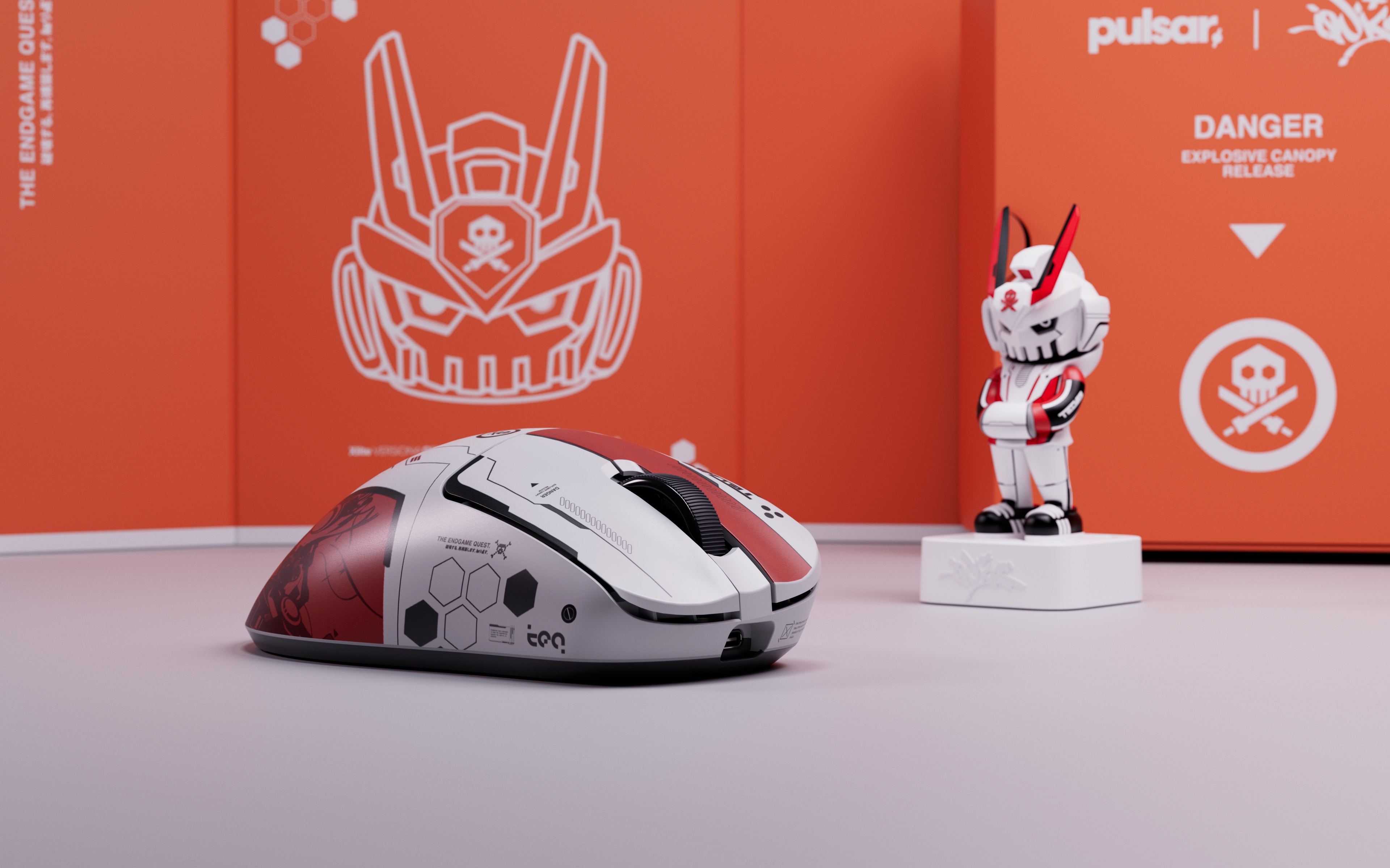 Quiccs Edition] Xlite v4 Mini Gaming Mouse – Pulsar Gaming Gears Japan