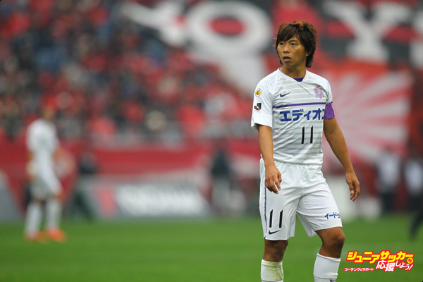 祝Jリーグ2連覇！ サンフレッチェ広島キャプテン・佐藤寿人選手の