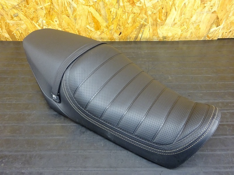 XJR1300 （RP03J）純正シート XJR1300 RP03純正シート 1214 - メルカリ