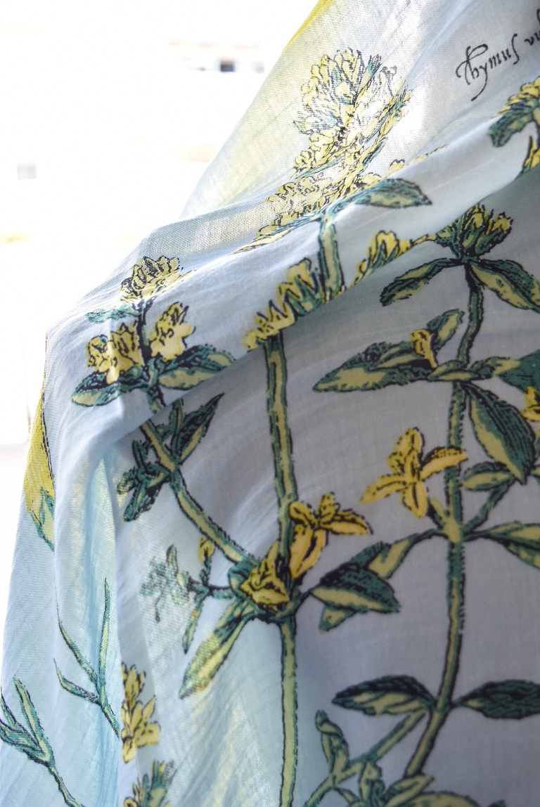 manipuri(マニプリ) 22S/S アンティークフラワー柄大判ストール | 大阪