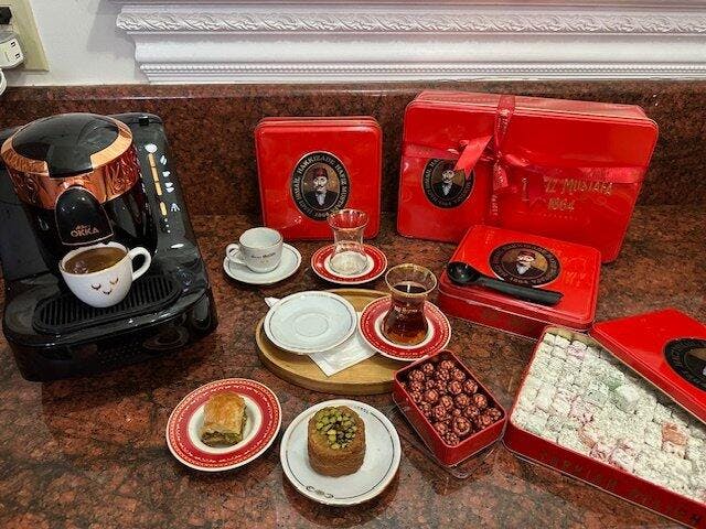 ハフィズ・ムスタファ | キャラメルアーモンドドラジェ（ビッグ