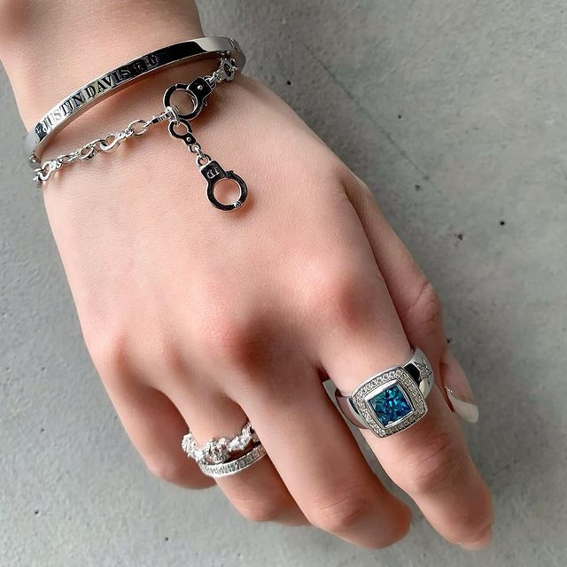 LOVE CUFF BRACELET | JUSTIN DAVIS – JUSTIN DAVIS GLOBAL