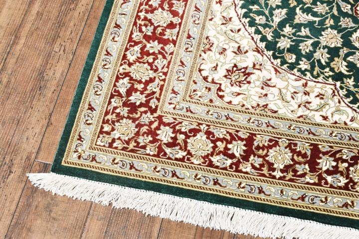 ペルシャ絨毯 イラン クム産玄関マットサイズ 148✕100