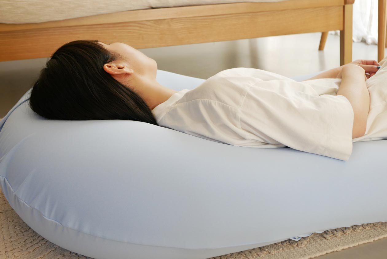 MOGU(モグ)＞雲にのる夢枕＋雲にさわる夢クッションセット – カチモ