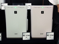 シャープ、イオン発生時の運転音と消費電力を抑えた加湿空気清浄機