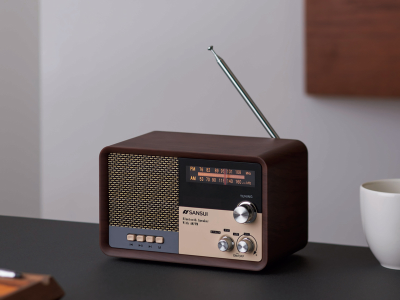 ドウシシャ、ラジオも聴けるレトロデザインのBluetoothスピーカー