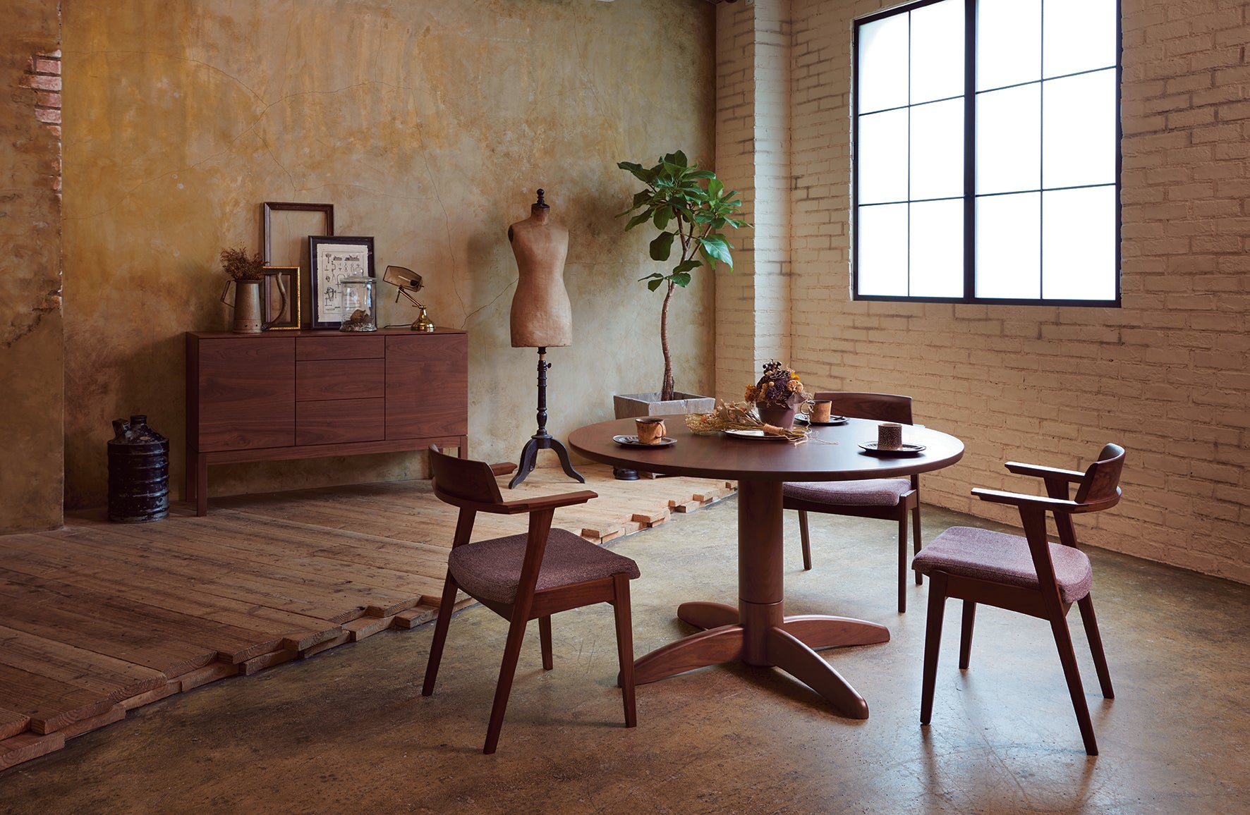 WILDERNESSダイニング① – 柏木工株式会社オンラインストア