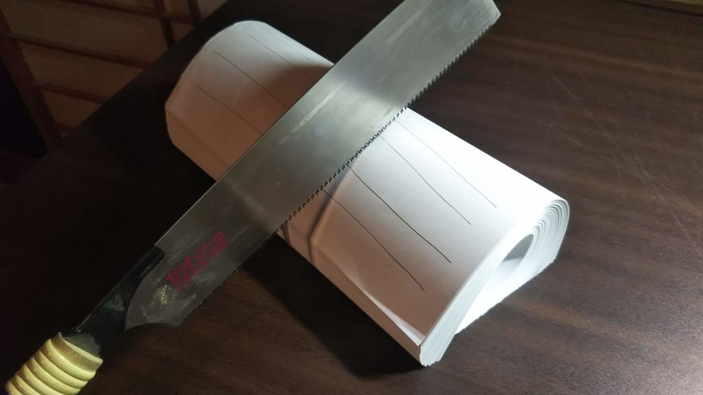 チェーンソーが縦引きが苦手な理由【ノコギリと切り屑から考えてみる