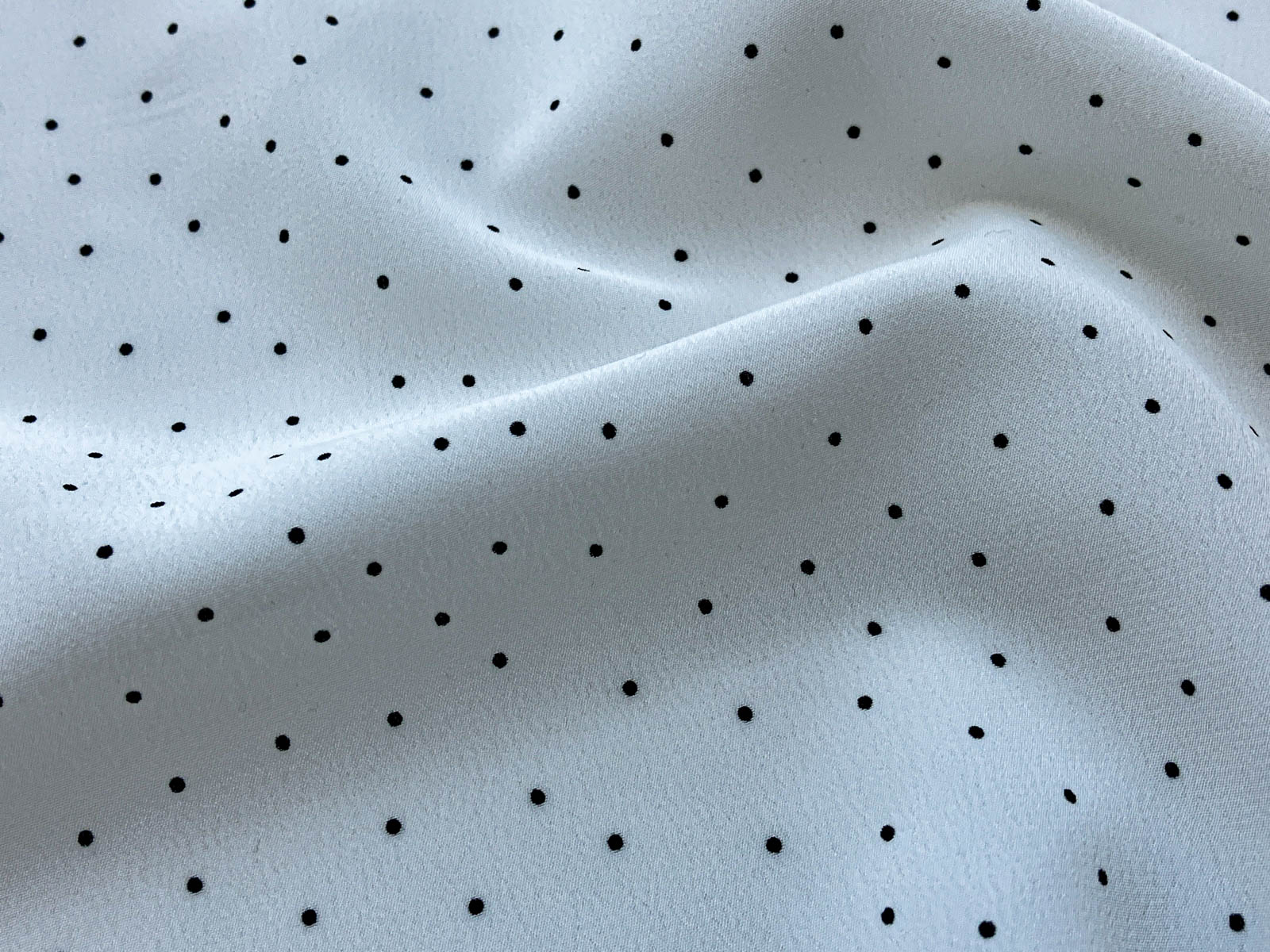 KKP1400-58 SB-272 フェミニッシュデシン広巾単色プリント｜プリント