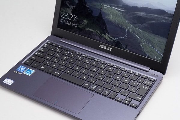 ASUS VivoBook X207NA レビュー：2万円台で買える1kg切りの超激安