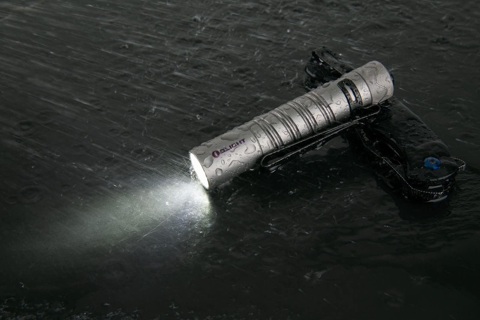 i5R EOS Titanium | Kodiak LED Lighting